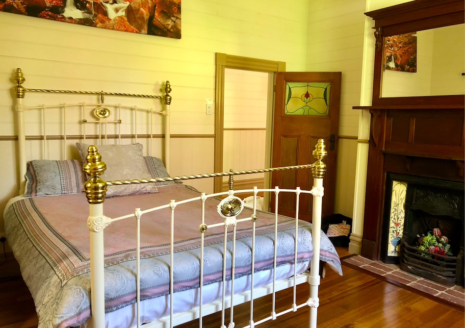 River cottage master suite
